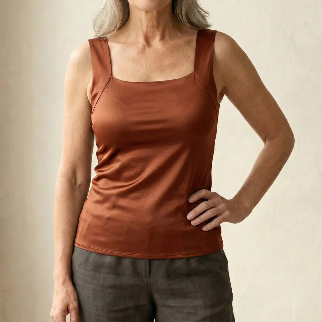 Comfortable women's built-in bra tank top for active days, casual wear, or relaxing.