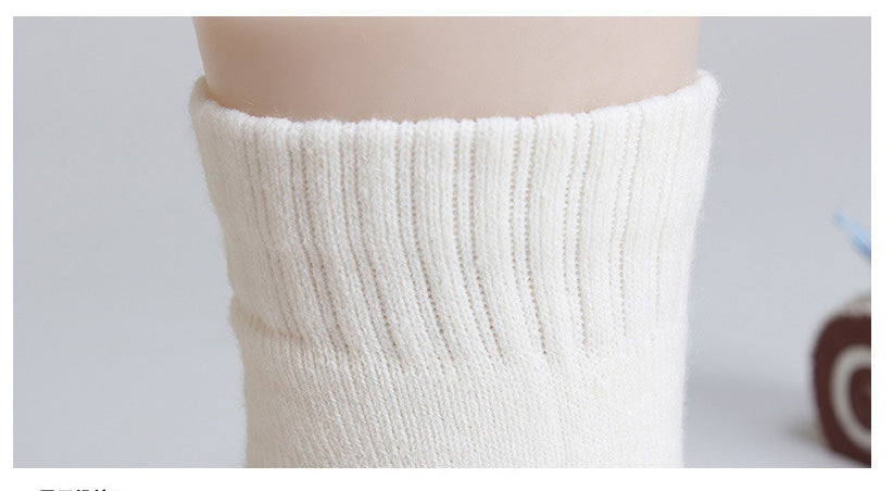 Comfortable toe separator socks for daily foot relief & wellness.