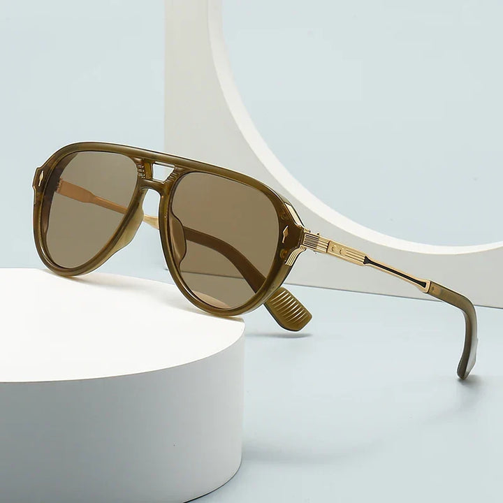 Elegant jade retro aviator sunglasses for women, offering a timeless 70s fashion statement. Chic eyewear.
