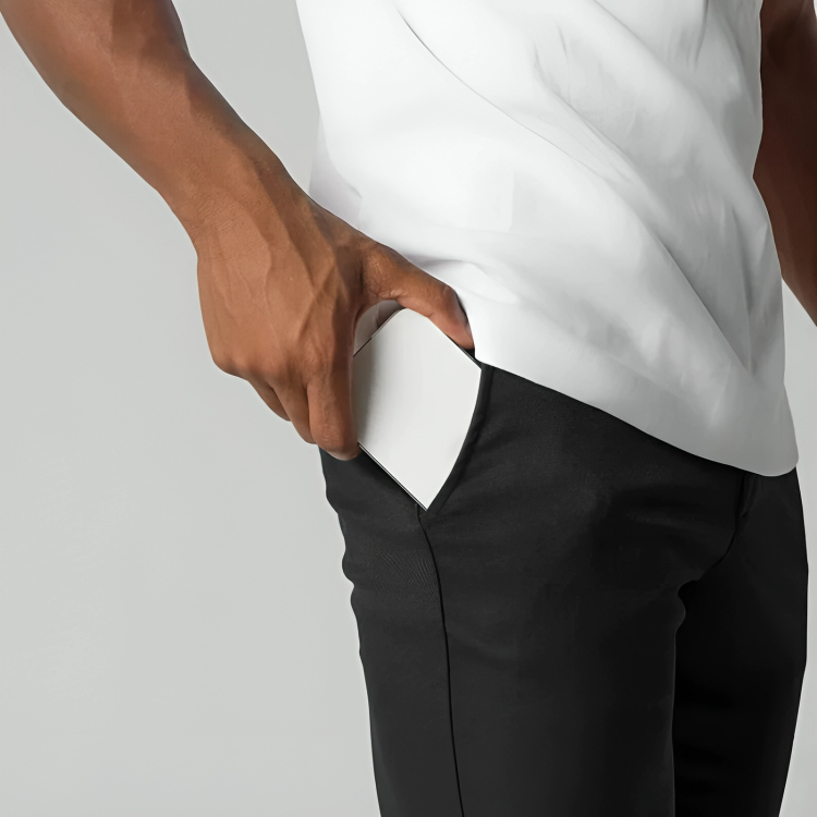 Casual men's flex chinos, modern fit trousers ideal for everyday style & comfort.