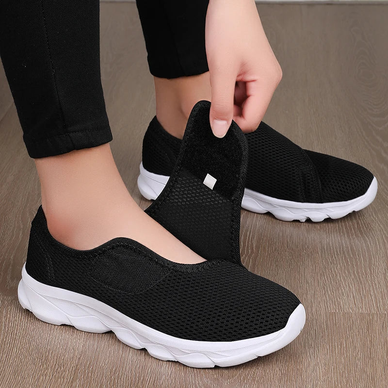 Men's comfortable orthopedic sneakers, perfect for walking, everyday wear, and active support.