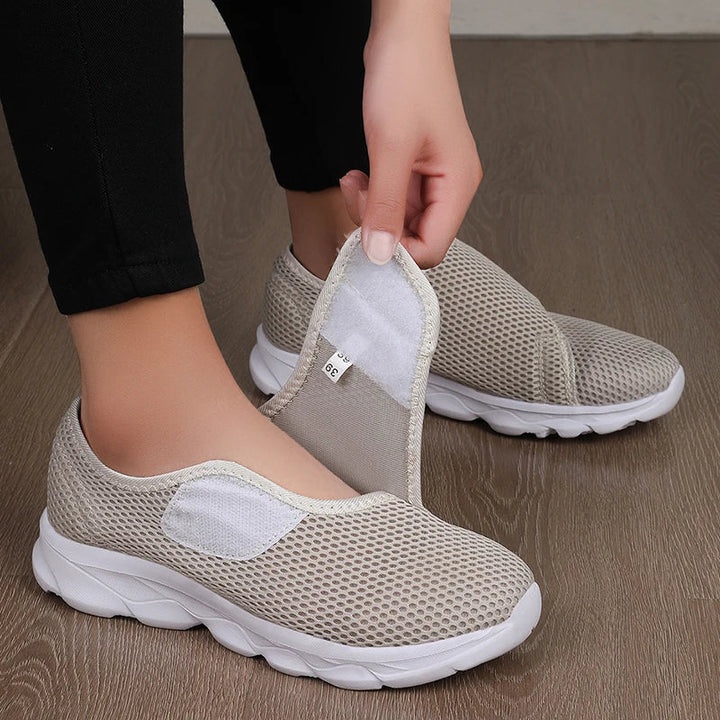 Orthopedic men's sneakers for walking: ultimate comfort, foot support, and athletic style.