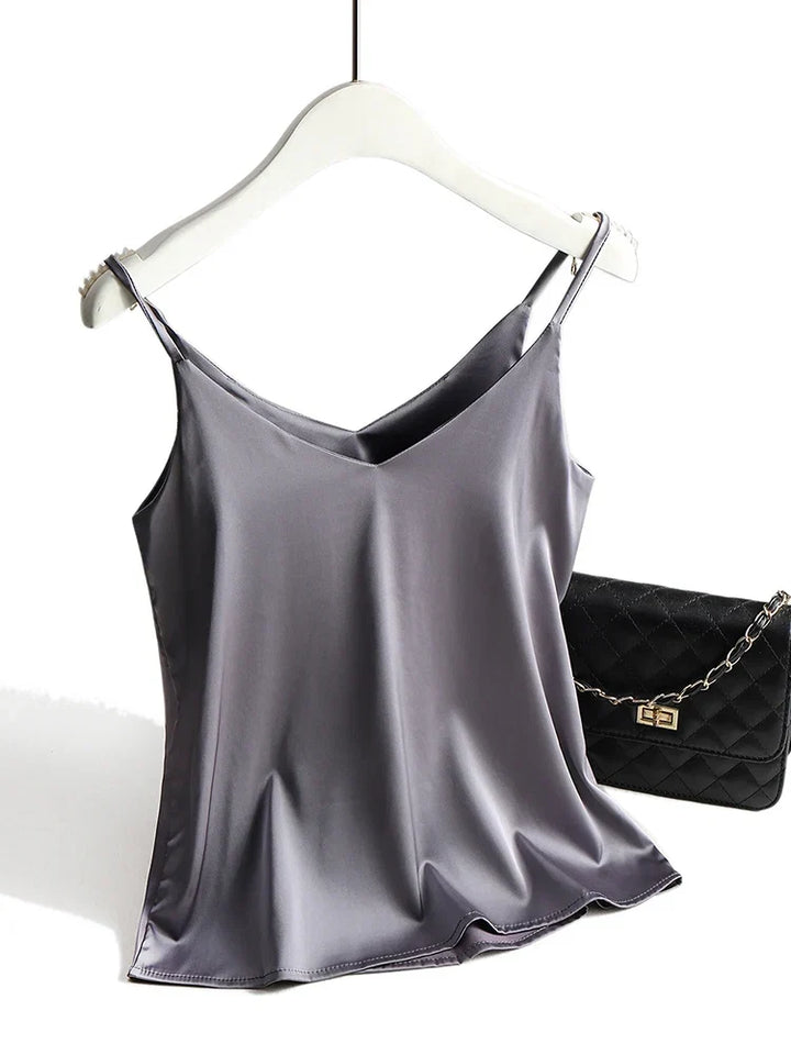 Sleeveless V-neck tank top for women, a versatile and elegant piece for any occasion.