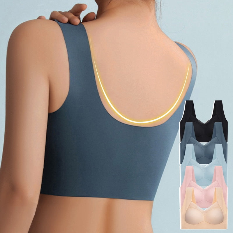 Comfortable seamless push-up bra for women, ensuring an invisible fit & smooth silhouette under any outfit.