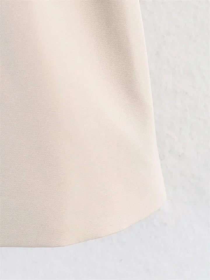 Ladies' everyday short trench, comfortable & chic with an adjustable belt.