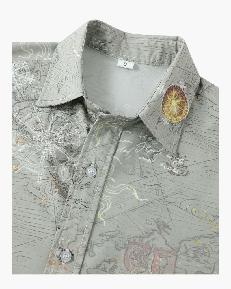 Classic men's vintage short sleeve button-down shirt, casual retro style for summer & holidays.
