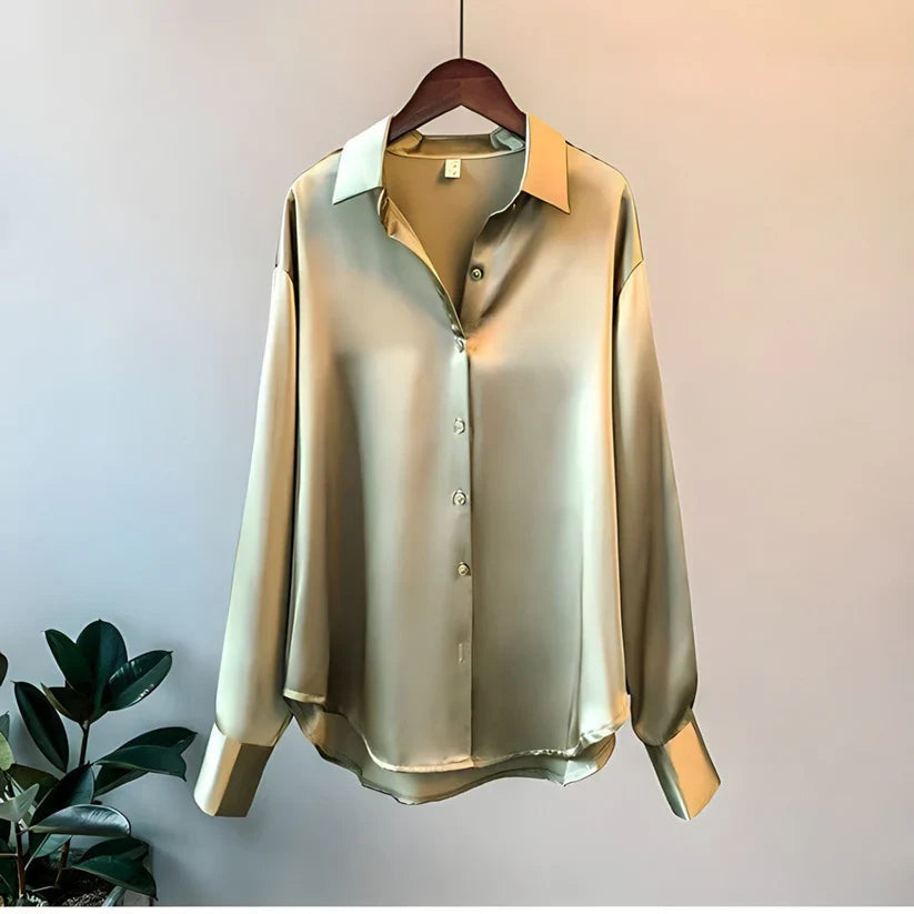 Stylish women's flowy blouse, a comfortable loose-fit top with long sleeves for versatile fashion.