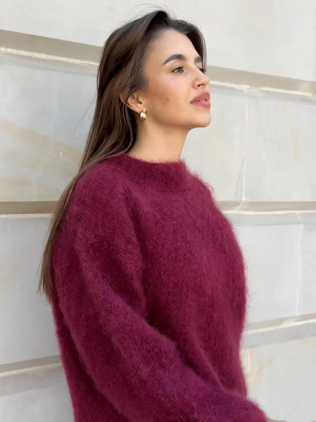 Elegant women's fall sweater, made from cozy knit fabric, perfect for everyday style.