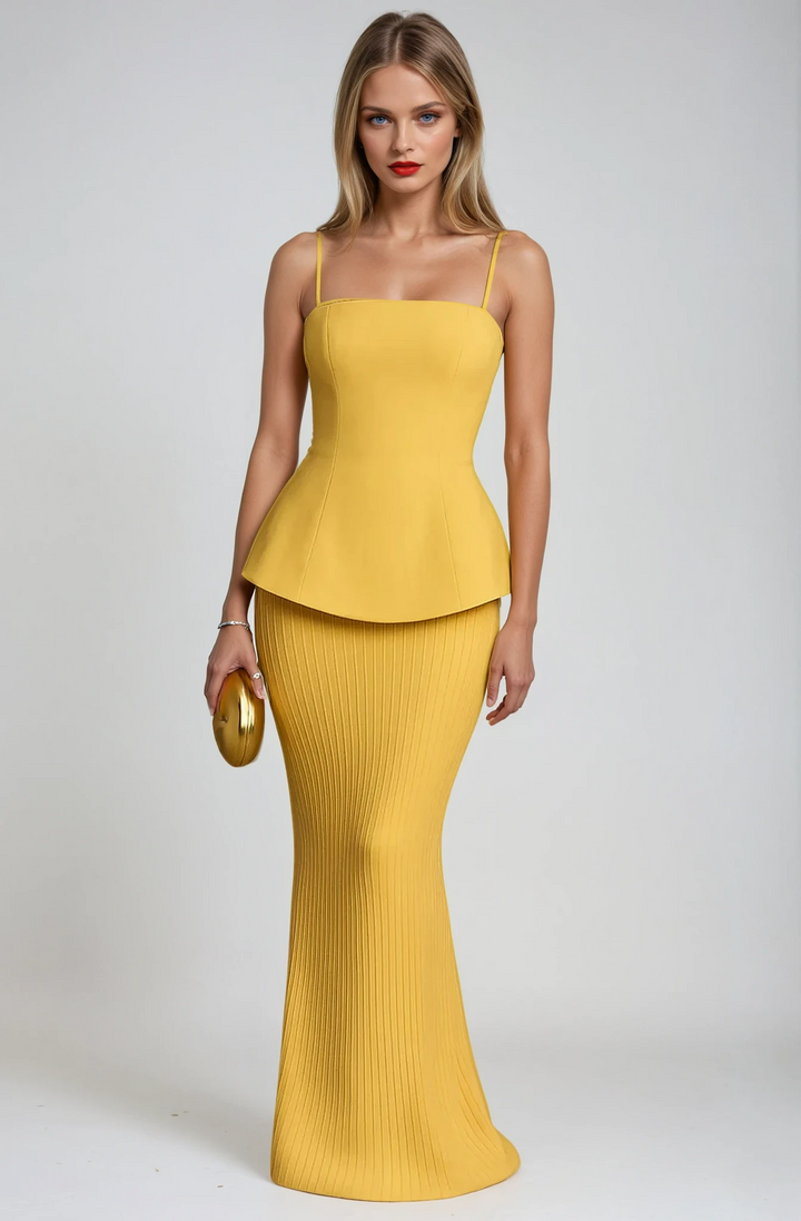 Elegant women's yellow strapless maxi dress, perfect for formal events, evening wear, or special occasions.