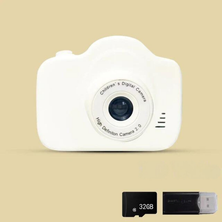 Kids' digital camera, age 3+, 1080p video, splash-proof, color screen for fun outdoor photography.