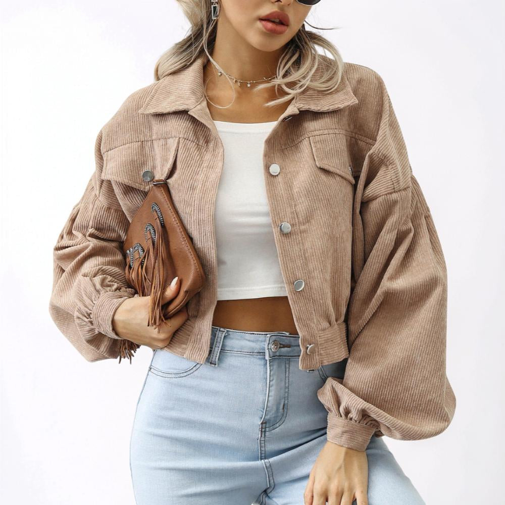 Versatile women's cropped casual jacket, button front, ideal for layering & fashion. Everyday wear.