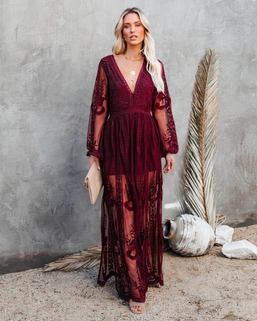 Glamorous women's summer V-neck maxi dress, versatile for evening wear, parties & elegant events.