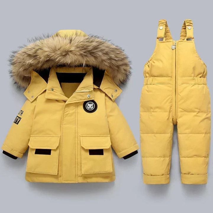 Children's warm winter snowsuit set with a durable jacket and insulated snow pants for outdoor play.