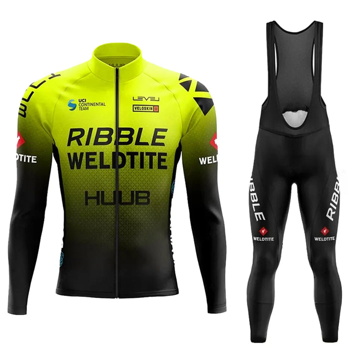 Stylish men's short-sleeve cycling jersey. Breathable, moisture-wicking, ideal for avid road and mountain cyclists.