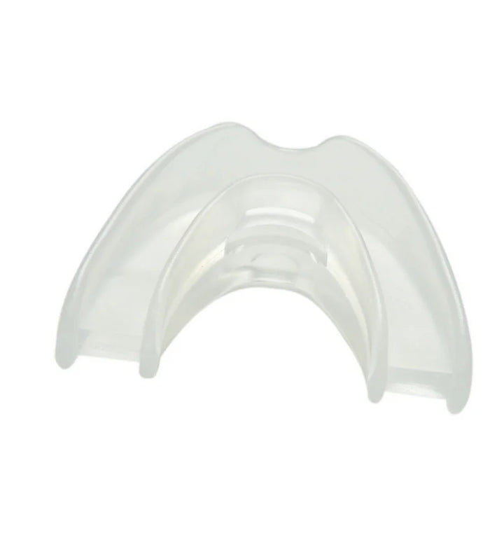 Innovative sleep solution: anti-snoring mouthguard for bruxism & teeth grinding protection.