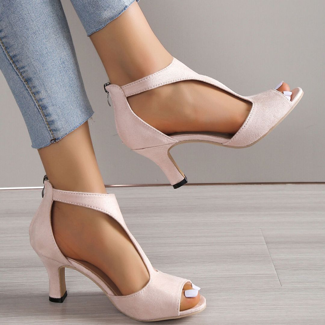 Side view of Arlene women's comfort sandals, highlighting the comfortable sole and stylish design.