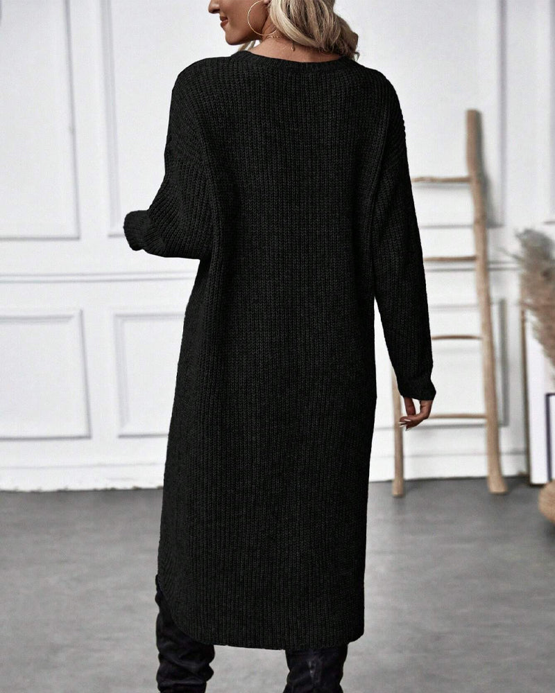 Comfortable women's asymmetrical long sleeve tunic, oversized, ideal for everyday fall style.