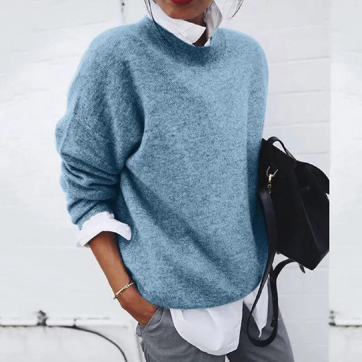 Cozy pink women's long sleeve Eloise crew neck sweater, elegant pullover for everyday comfort and style.
