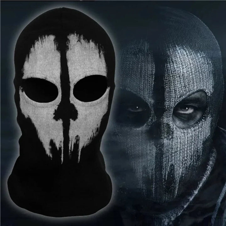 Unisex skull balaclava full face mask for ultimate wind and cold protection during outdoor activities like skiing, biking.