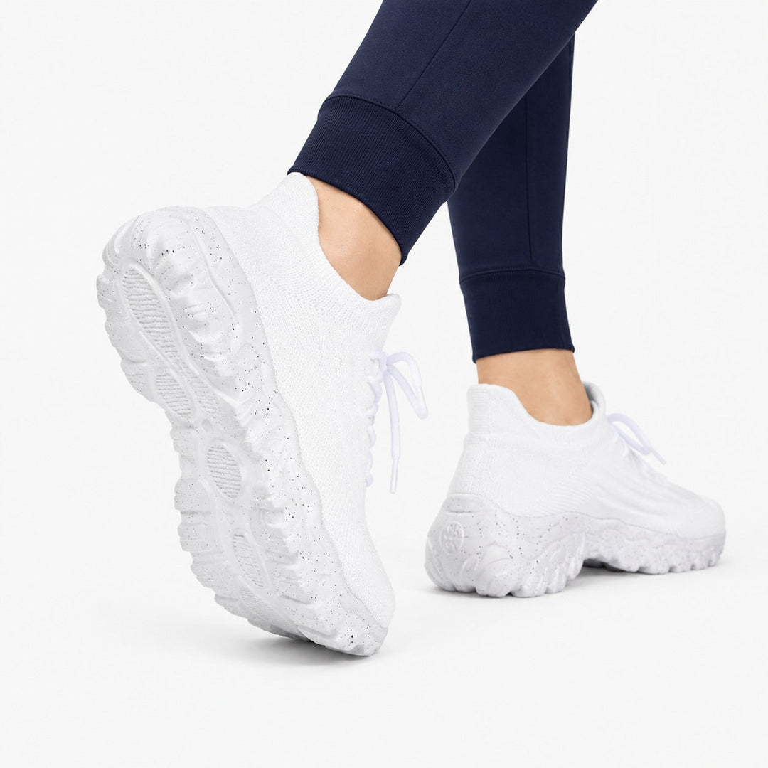Easy-on women's orthopedic wide toe shoes, soft cushioning, arch support for comfortable daily wear.