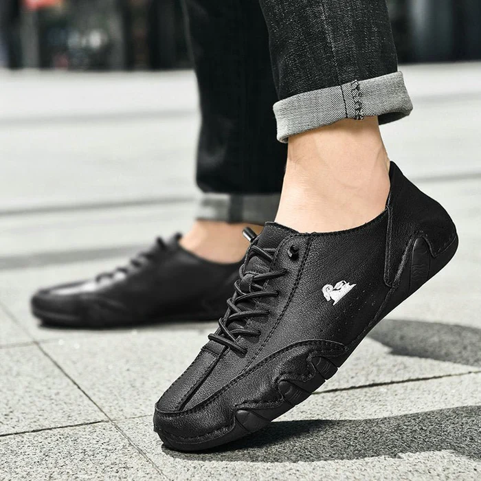 Flexible barefoot shoes with wide toe box, ideal for walking and active lifestyles.