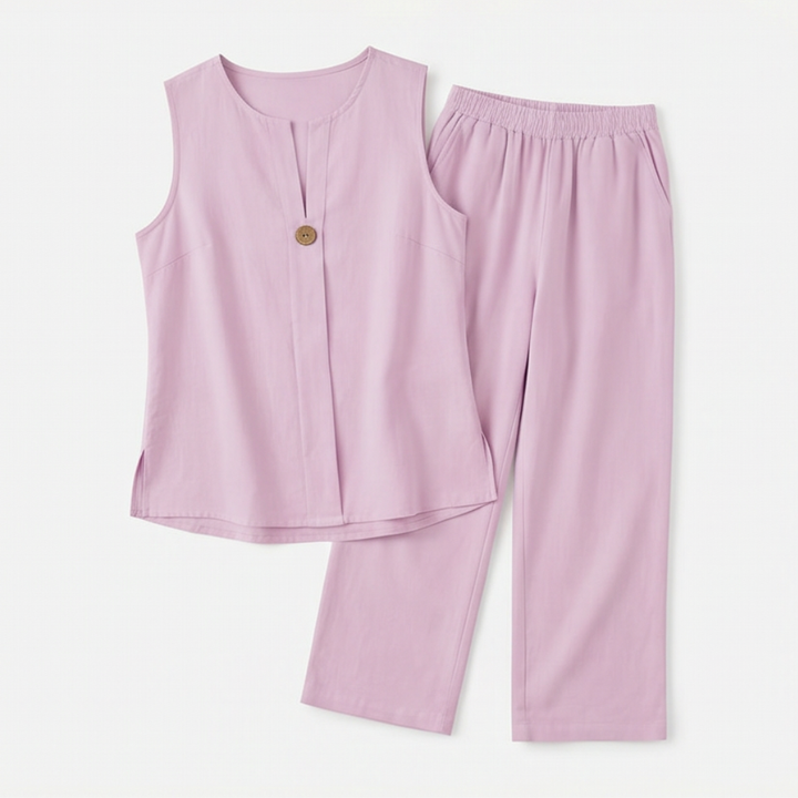 Casual chic women's matching set. Relaxed sleeveless top and wide-leg pants, perfect for vacation or everyday.