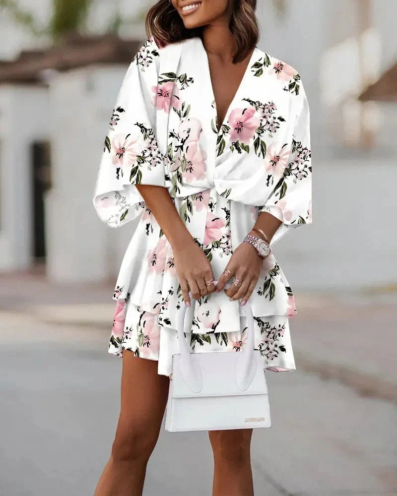 Elegant short summer mini dress for women, chic and comfortable for any occasion.