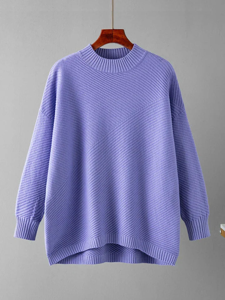Effortless women's ribbed knit jumper, one-size oversized fit, versatile for comfortable everyday fashion.