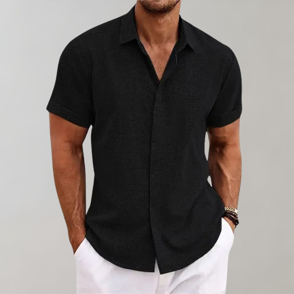 Stylish men's Harrison polo shirt, a timeless classic for everyday comfort and men's fashion.