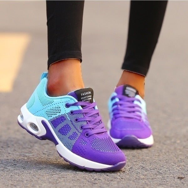 Casual women's orthopedic sneakers, providing excellent arch support for daily walking comfort and posture.