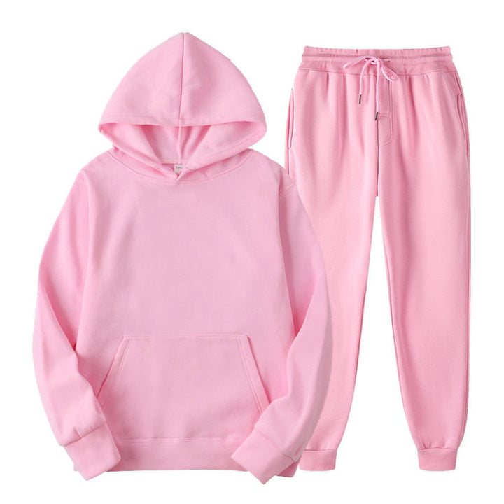 High-quality women's tracksuit, offering comfort, a relaxed fit, and contemporary style.