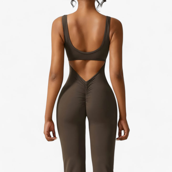 Chic women's playsuit, the Amélie jumpsuit is ideal for comfortable summer fashion.