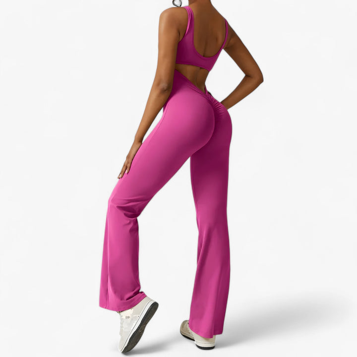 Fashionable women's everyday jumpsuit, offering comfort & versatile summer style.
