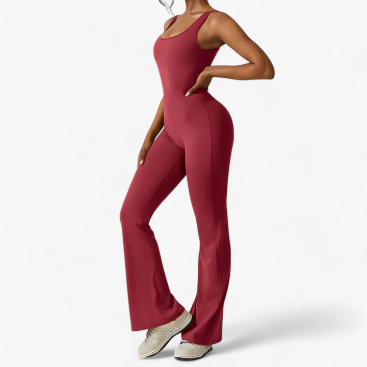 Women's versatile Amélie jumpsuit, ideal for comfortable casual chic & everyday wear.