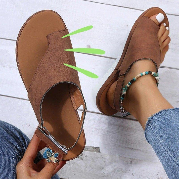 Foot comfort in women's bunion sandals: wide toe box, arch support, and secure back strap.