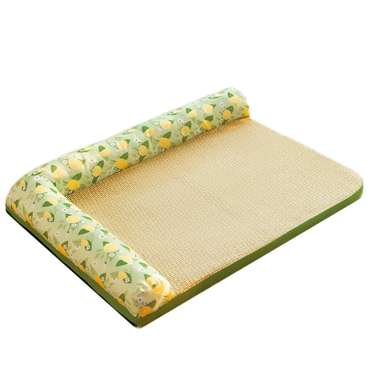 Cooling mat for cats with raised edge, providing summer comfort & heat relief. Ideal for feline pets.