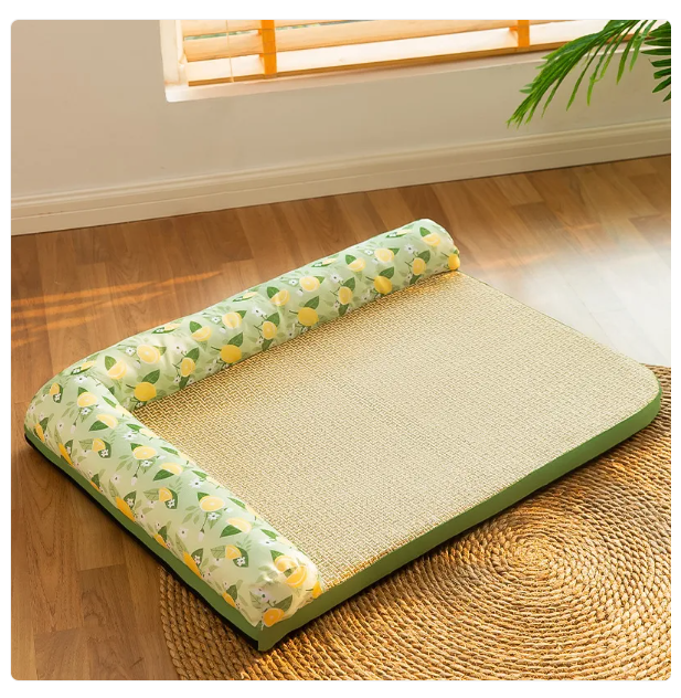 Soft cat cooling mat with a raised edge, ideal for summer feline comfort and heat relief. Pet supplies.