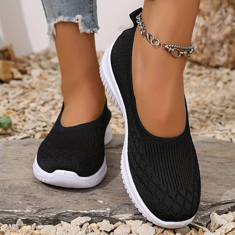 Comfortable women's slip-on shoes for everyday wear, featuring orthopedic arch support.