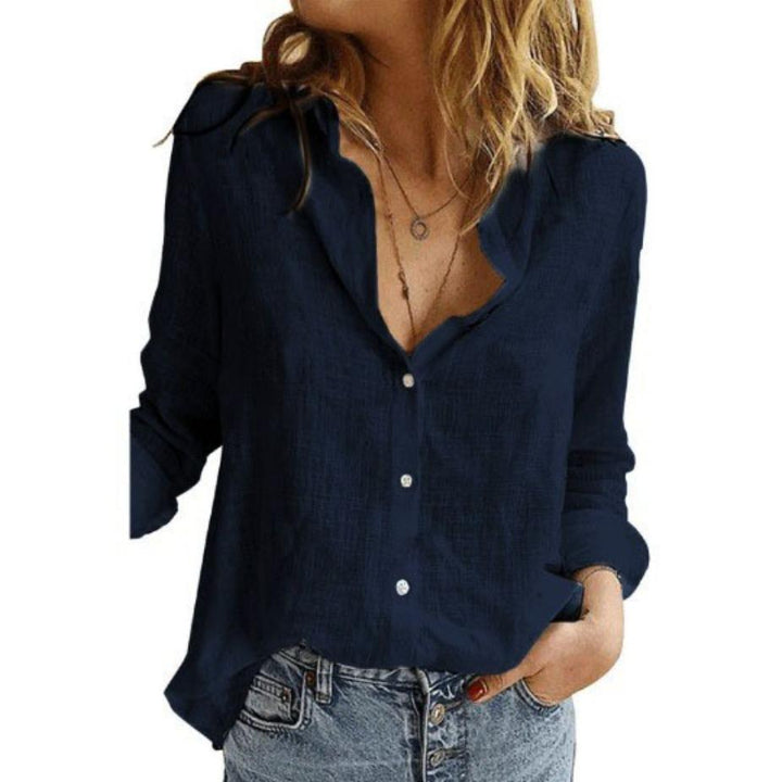 Green women's long sleeve top. Flattering, comfortable casual shirt, ideal for everyday chic apparel.
