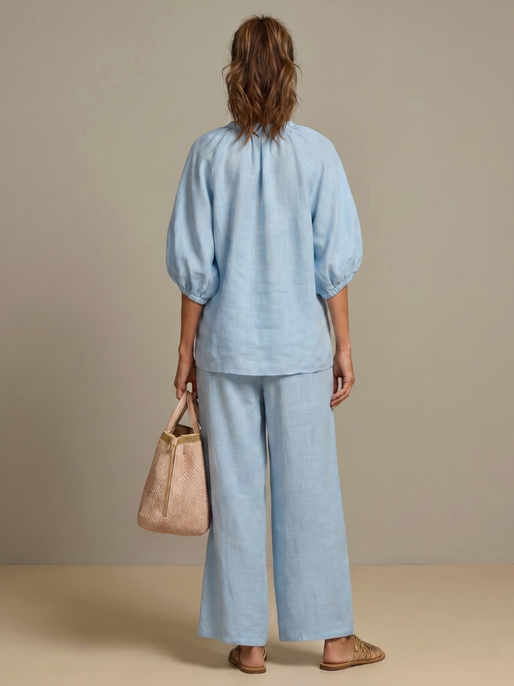 Spring style women's co-ord set, perfect for everyday wear, includes wide leg trousers & zip top.