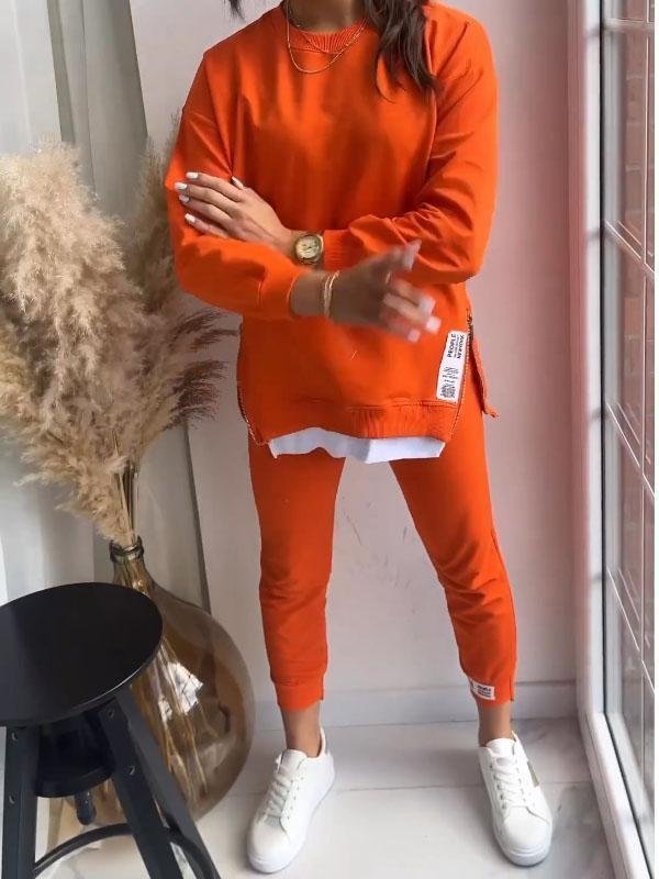 Versatile women's comfort set, ideal for home wear or light activewear.