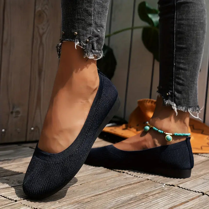 Women's Elegant Breeze non-slip comfort sandals, ideal for walking & casual wear.