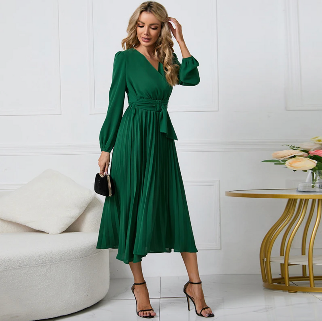 Stylish women's blazer dress, versatile for office wear or evening events. Elegant and fashionable.