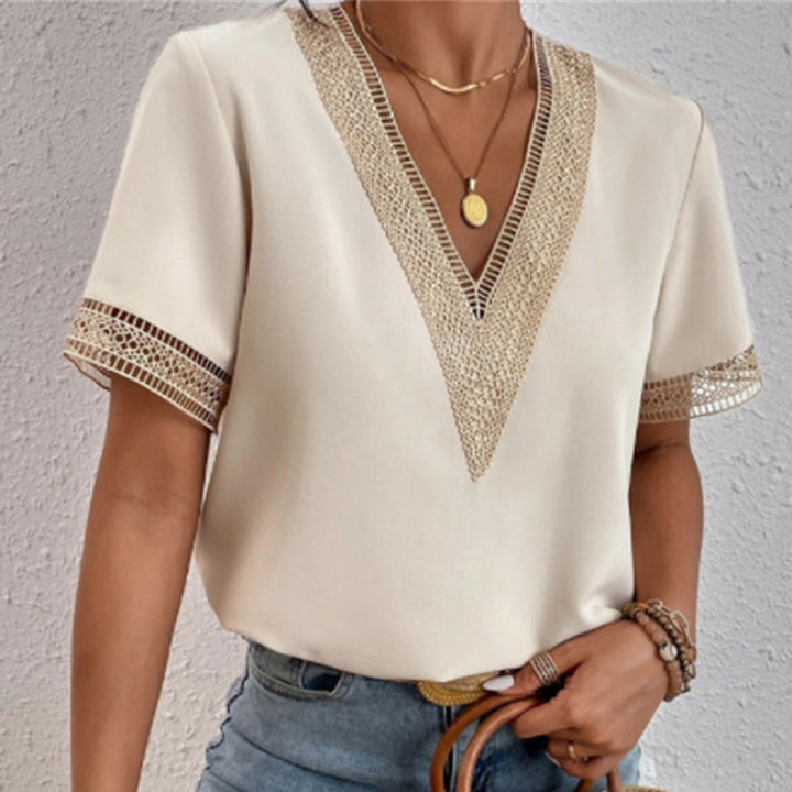 Women's elegant round neck t-shirt, loose fit. Stylish & comfortable for autumn casual fashion and daily wear.
