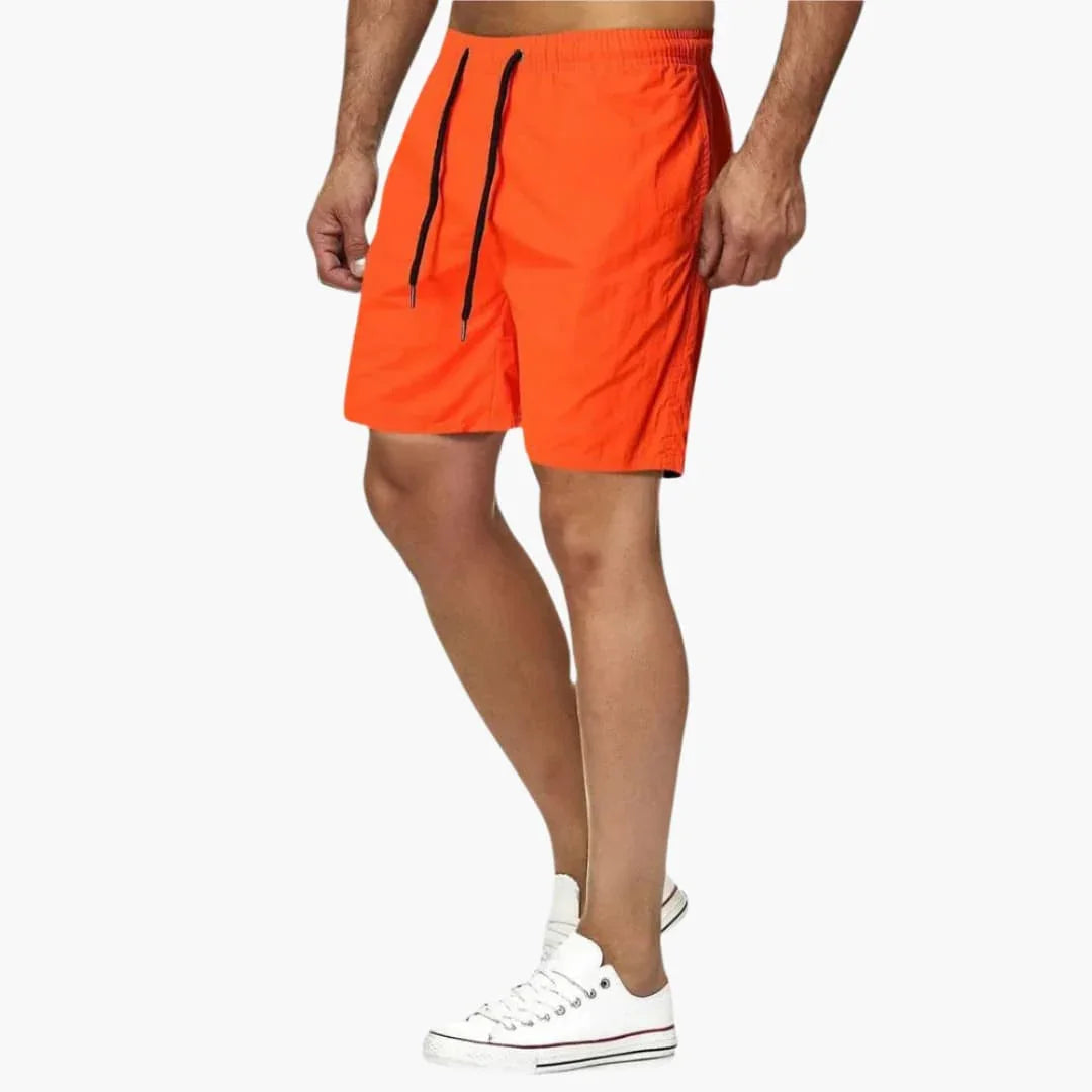 Versatile men's quick-dry drawstring swimming shorts for optimal comfort at the beach or by the pool.