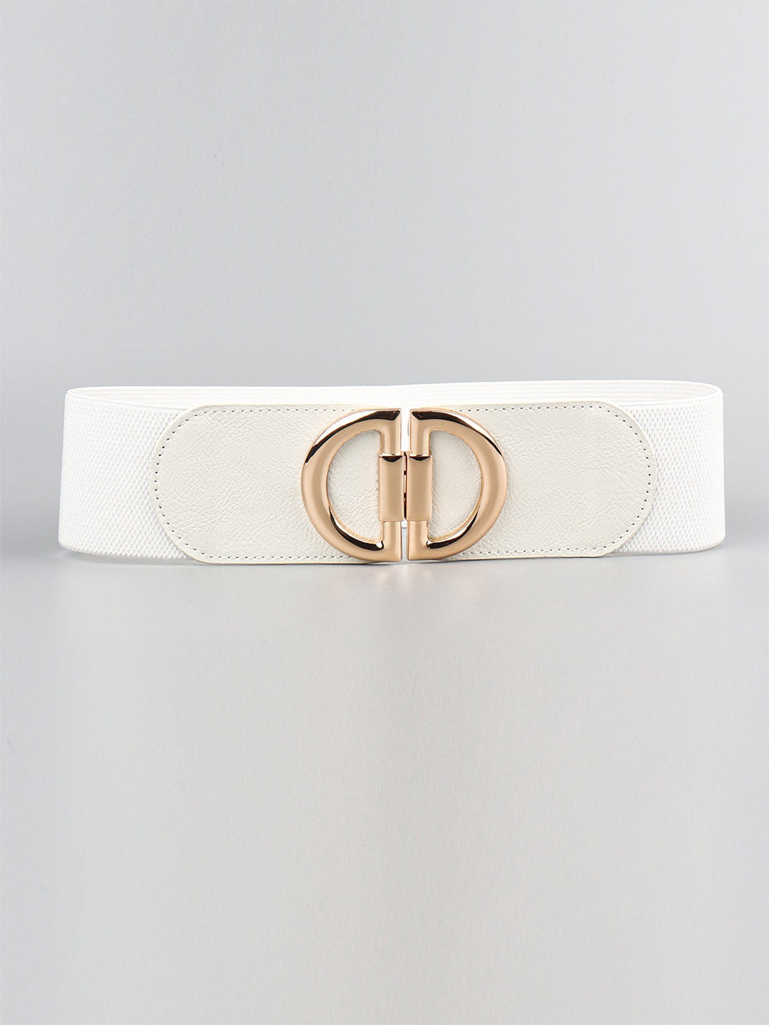 Wide elastic belt for women's dresses, creating an hourglass shape with its elegant gold buckle.