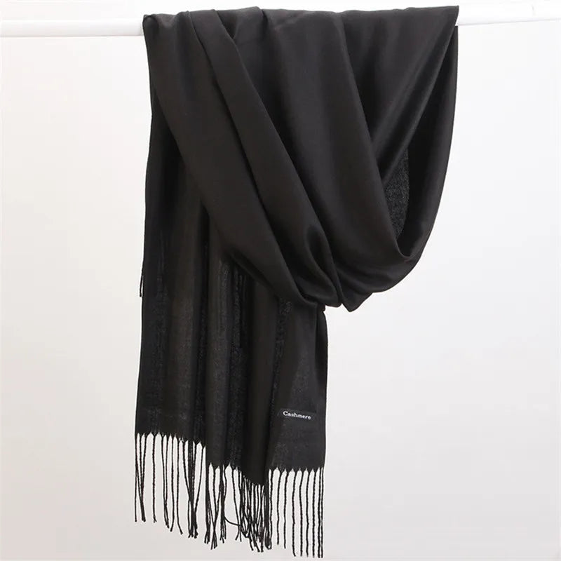 Luxurious women's cashmere scarf, soft and warm for winter. A versatile solid color accessory.