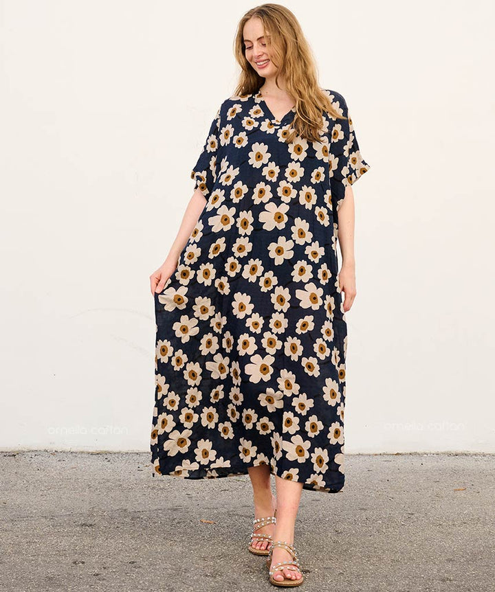 Elegant floral maxi caftan dress for women, ideal as a comfortable and flowy summer dress.