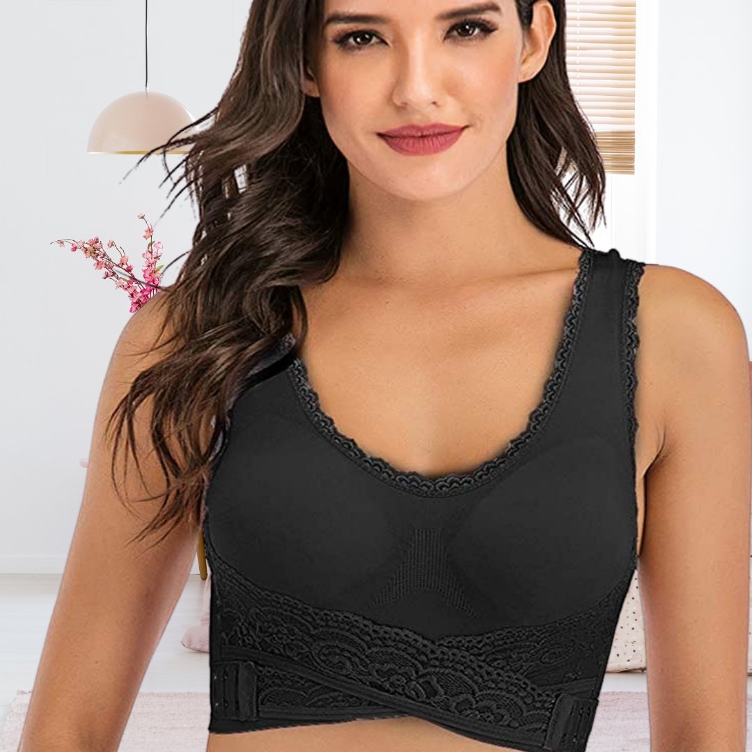 Versatile women's wireless bra, featuring supportive lace and a comfortable, feminine design.
