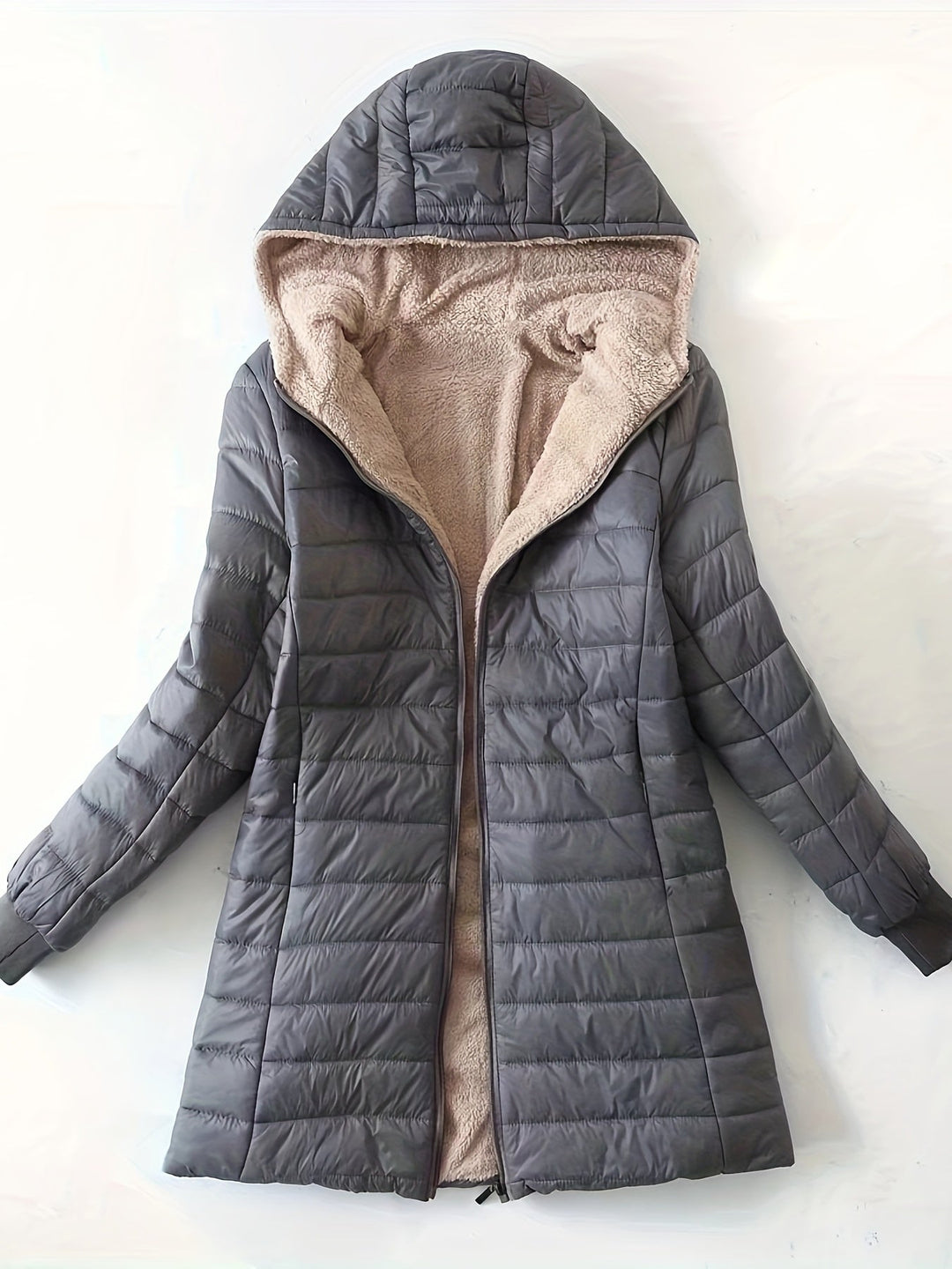 Cozy women's fleece jacket with full zip, ideal outerwear for fall fashion and everyday wear.